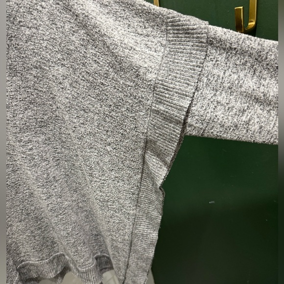 Coa made in California sweater comfy cozy soft - Picture 3 of 3